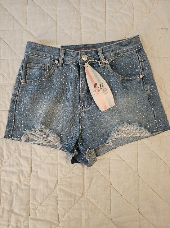Cali1850 Pants - Cali 1850 - Light Wash Rhinestone Shorts- Size 1  (XS to S)